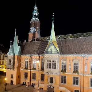 apt-vision-luxury-rynek.hotelswroclaw.com/